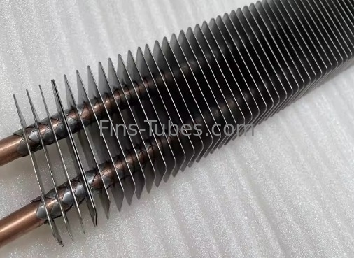 주문 고온 전송이 향상된 알루미늄 낮은 핀 튜브 부드러운 핀 엣지 안오디화 코팅 online manufacture